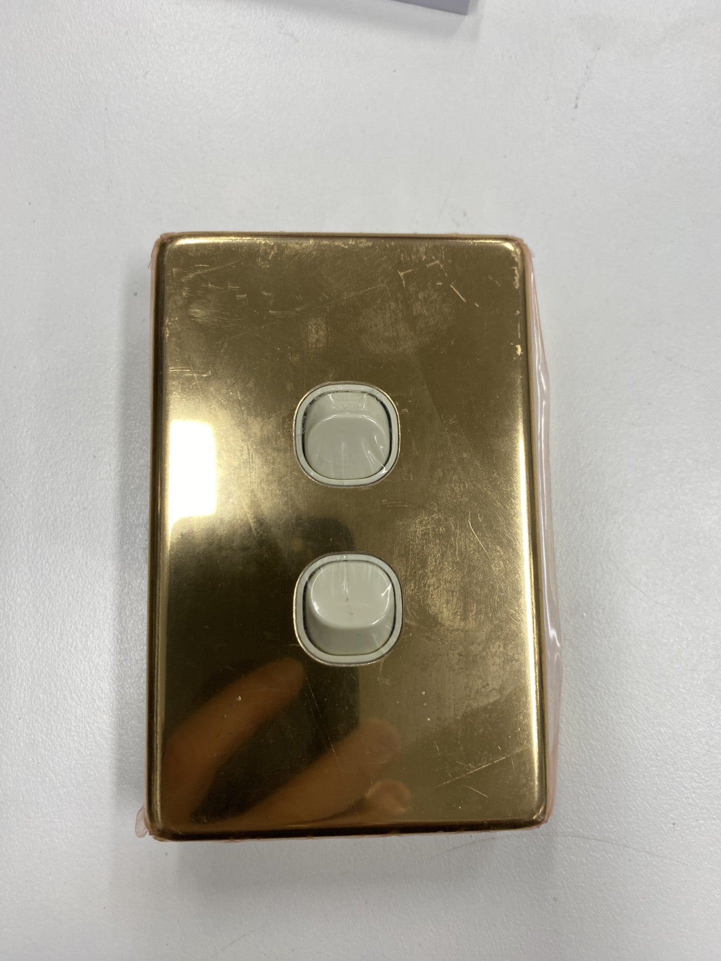 Classic C2000 Series Flush Switch Gold